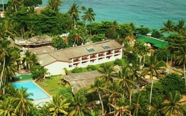 Reef Garden Polhena