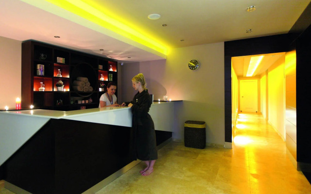 Cettia Beach Resort - Adults Only