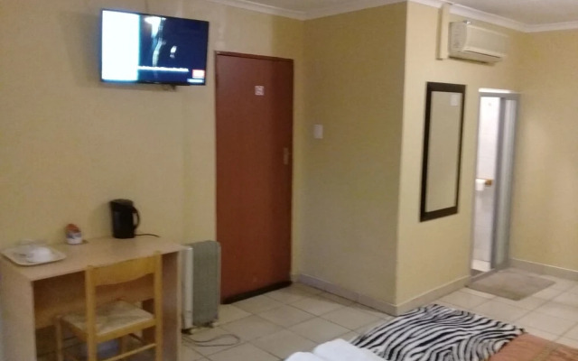 Doeny Lodge