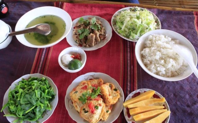 Ume Mai Chau Eco Homestay