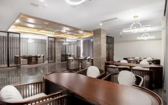 Tai'an Forest Hot Spring Resort Hotel