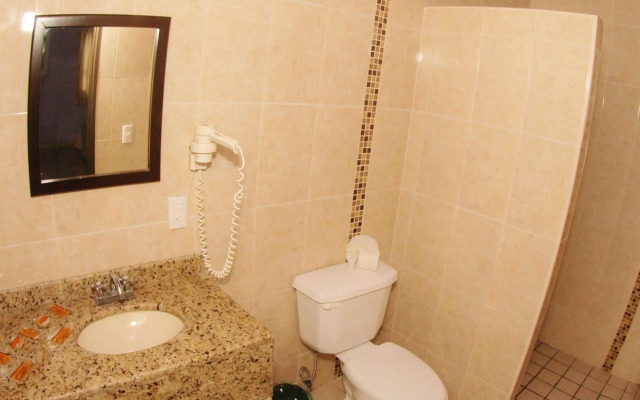 Hotel Plaza Bandera