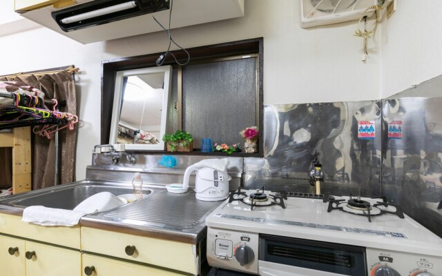 Otsuka Station Apartment Hotel