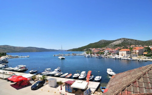 Snježa - 20 m From the sea - A2