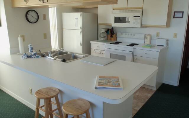 Florida Deluxe Villas, Condos, & Homes