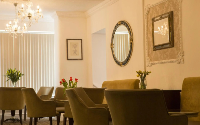 The Royal Alexandra Hotel by Compass Hospitality