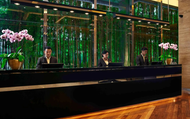 V E Hotel & Residence