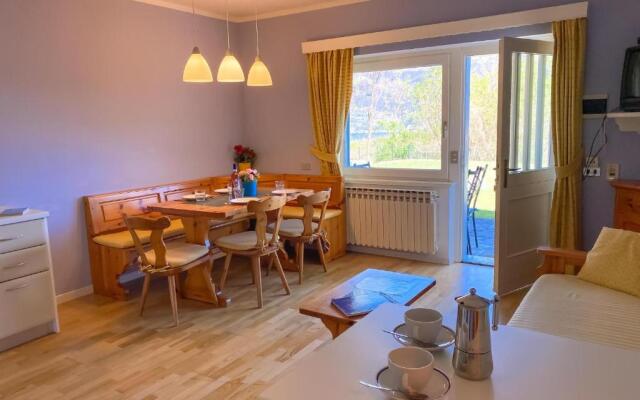 Sole 4 Garten Ferienwohnung mit Pool EG
