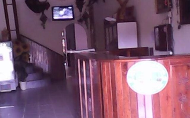 Alounsotsay Hotel