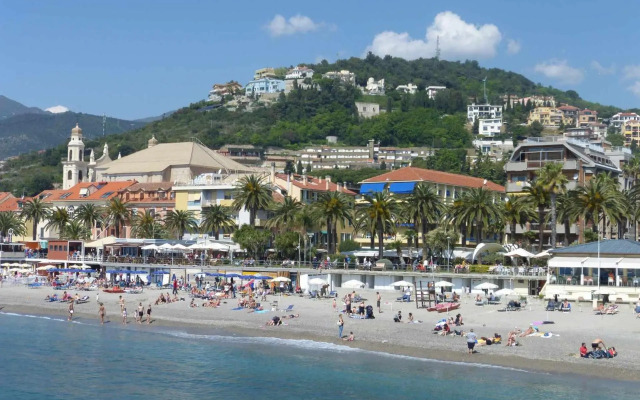 Cipriani 5 RivieraHoliday