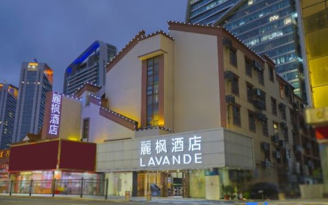 Lavande Hotel (Zhuhai Gongbei Port Plaza Light Rail Terminal Store)