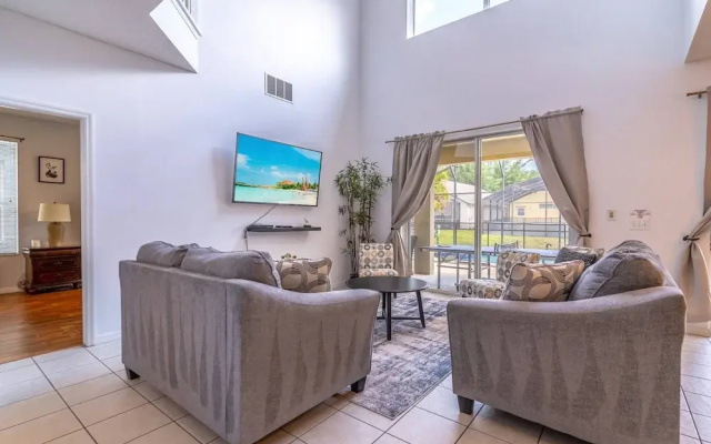 8512 Emerald Island