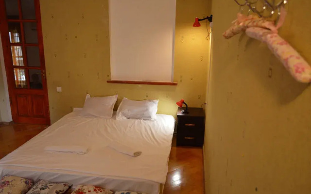 Patio Hostel