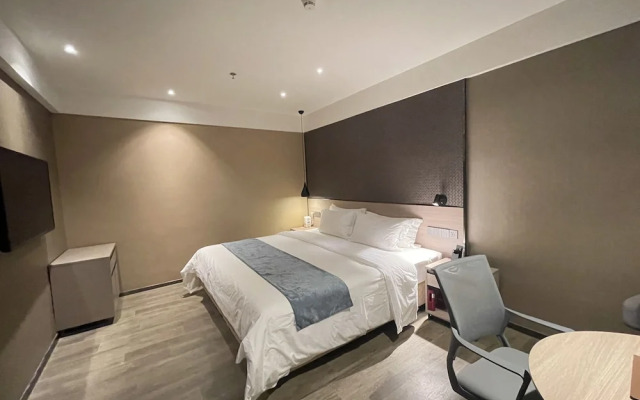 Hanyong Hotel