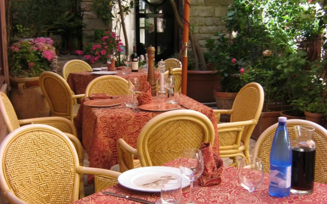 Hotel Elimo