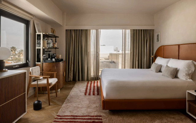 SIXTY Beverly Hills