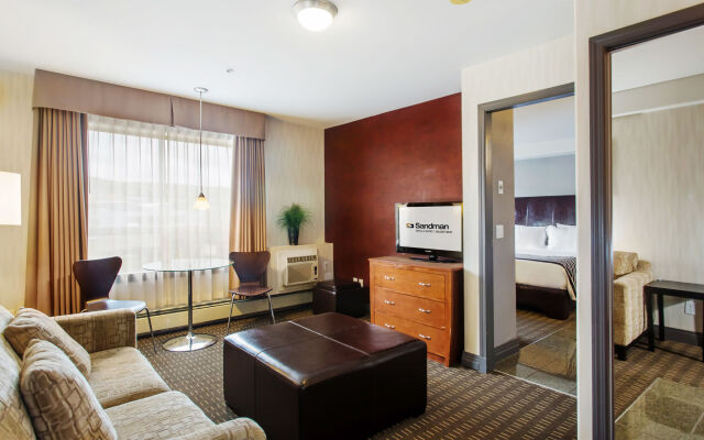 Sandman Hotels & Suites Calgary West