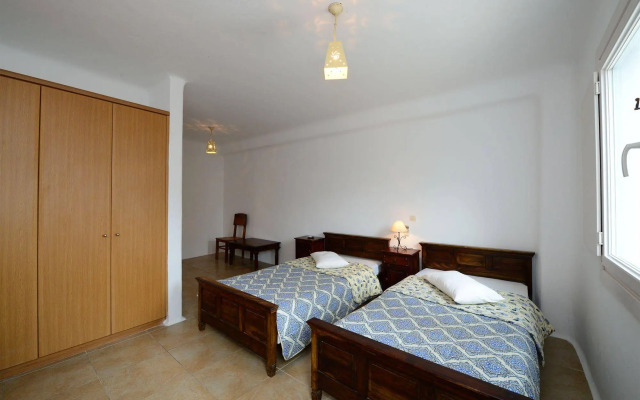 Paradise Beach Resort