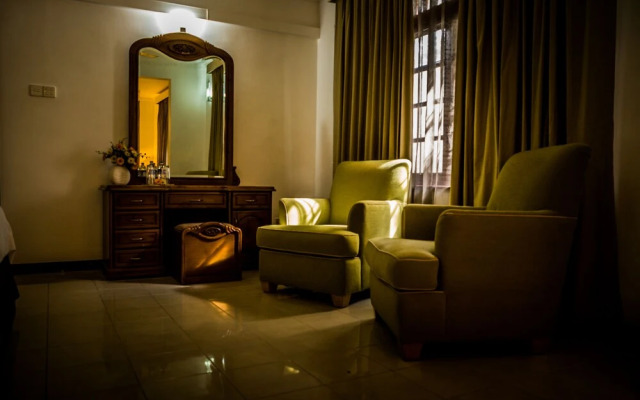 Hotel Blue Bird