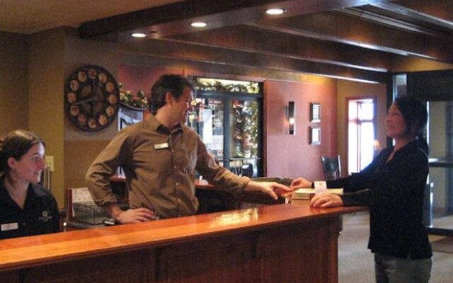 Goldminers Daughter Lodge