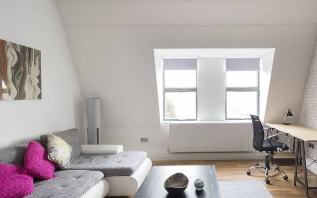 Manhattan Heights 3
