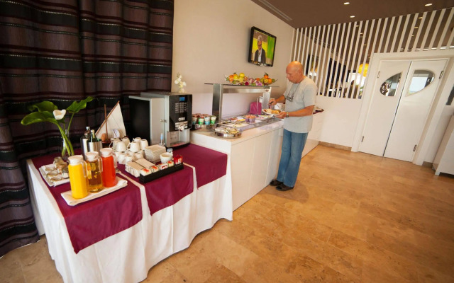 Boutique Hotel Life