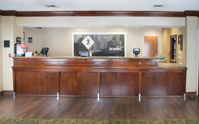 Hampton Inn Linden
