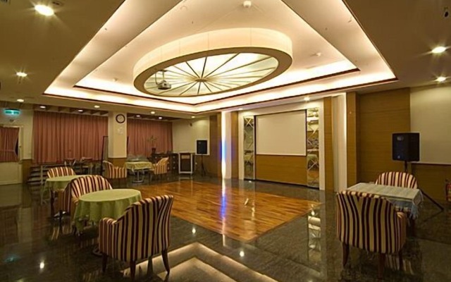 Chun Jing Hillview Villa
