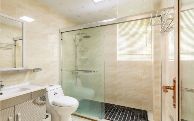 Locals Boutique Apartment Huafa Plaza 23