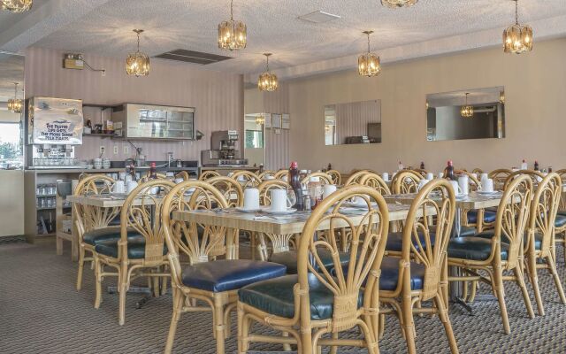 Rodeway Inn Fallsview