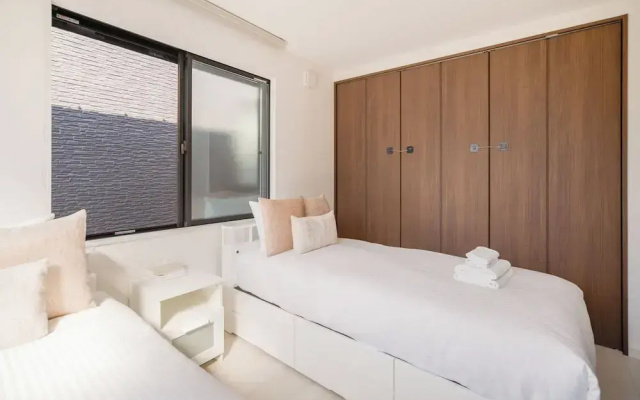 Maison Le Blanc Shironeri