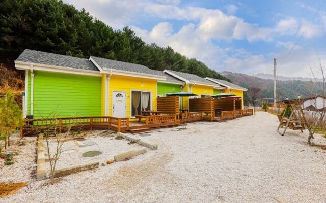 Pocheon Lemon Tree Pension