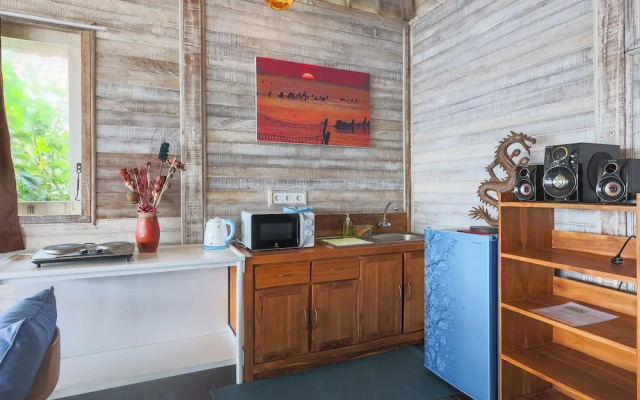 Lembo Lagoon Bungalows