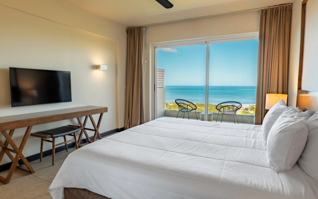 Wyndham Tamarindo