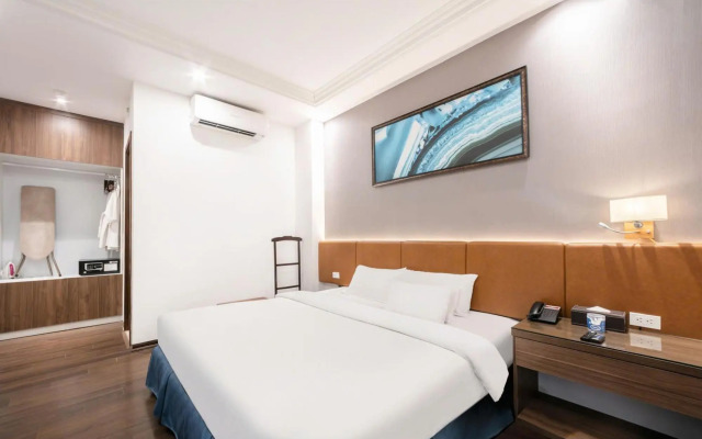 A25 Hotel - 187 Trung Kính