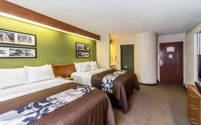Sleep Inn & Suites Bay View Acme - Travers City