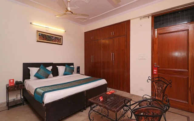 Hotel Stay @ 23 By OYO Rooms