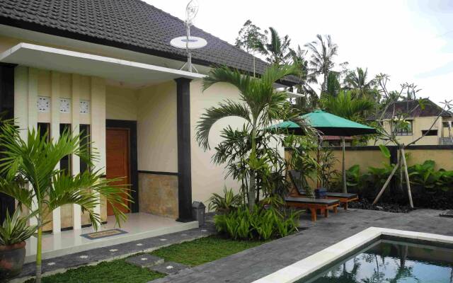 Uma Sari Villa