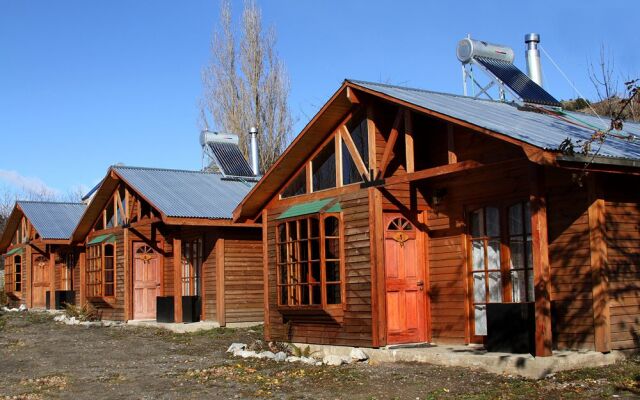 Apart Hotel y Cabañas Valle Exploradores