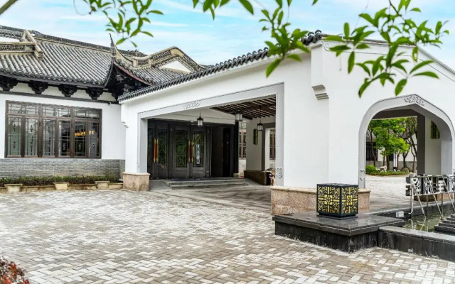 Rezen Retreat(Shanghai Sanjia Xintiandi Tourism Resort)
