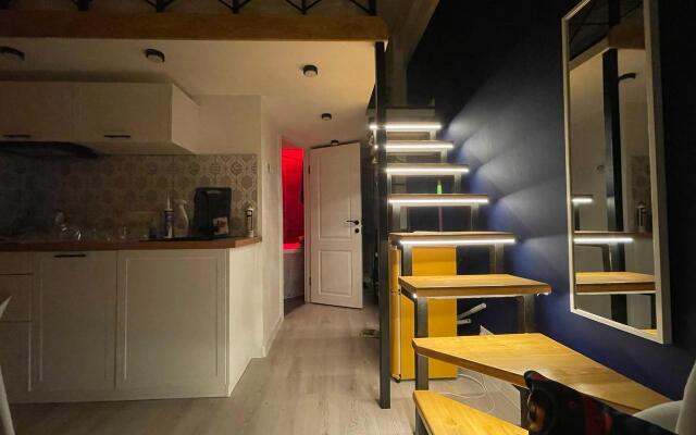 ZenApart on 5 Hotel Street