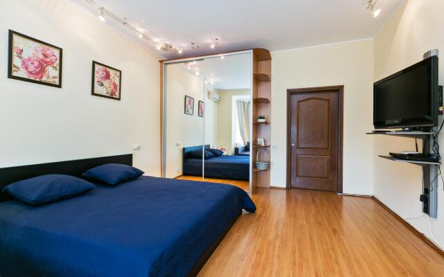 GMApartments on 1st Volkonsky Lane