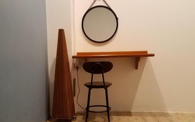 STAY hostel - 300m from the ferry