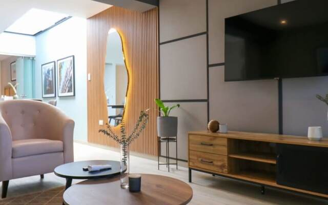 w Picturesque Loft in the Heart of Barranco