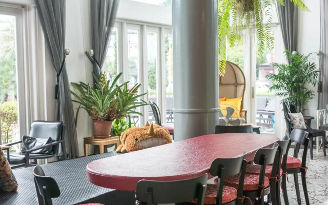 Rasa Boutique Hotel