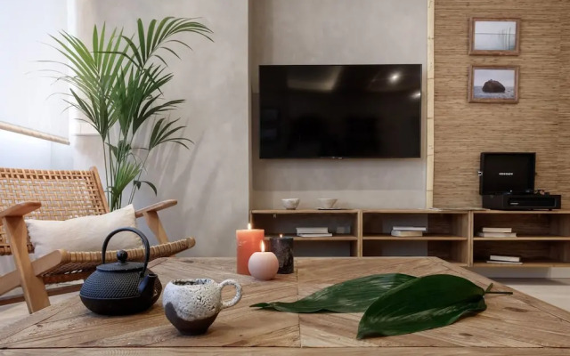 Selong - 2 Bedrooms in Almagro