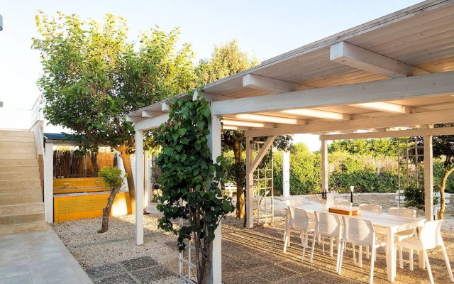 Beautiful Villa in Pachino with Private Terrace