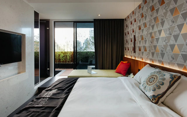 CHECK inn Taichung Zhongshan