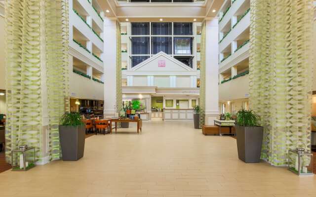 Hilton Garden Inn Dallas/Market Center