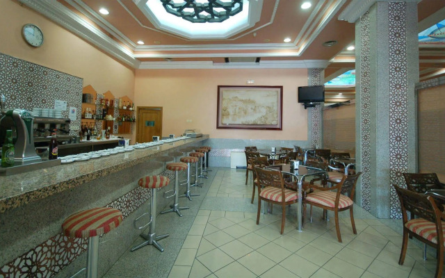 Hotel Zentral Mayoral